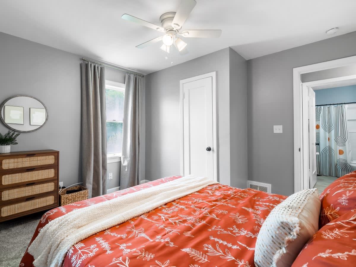 4a2179b8 3fab 4b vJLuX.jpg