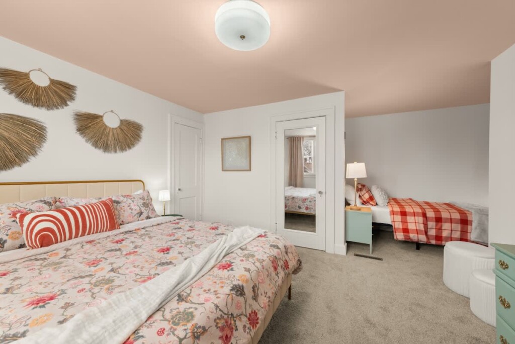 4a96e0b9 aab2 4e x1J8R.jpg