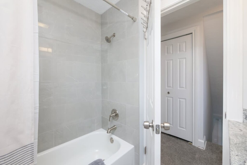 4d97ffa9 639b 41 7EojF.jpg