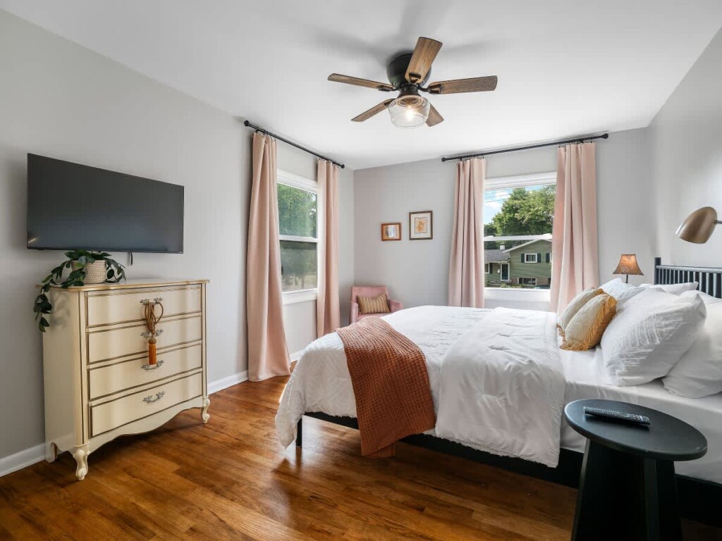 513ffa2f ff09 4e 7wxxX.jpg