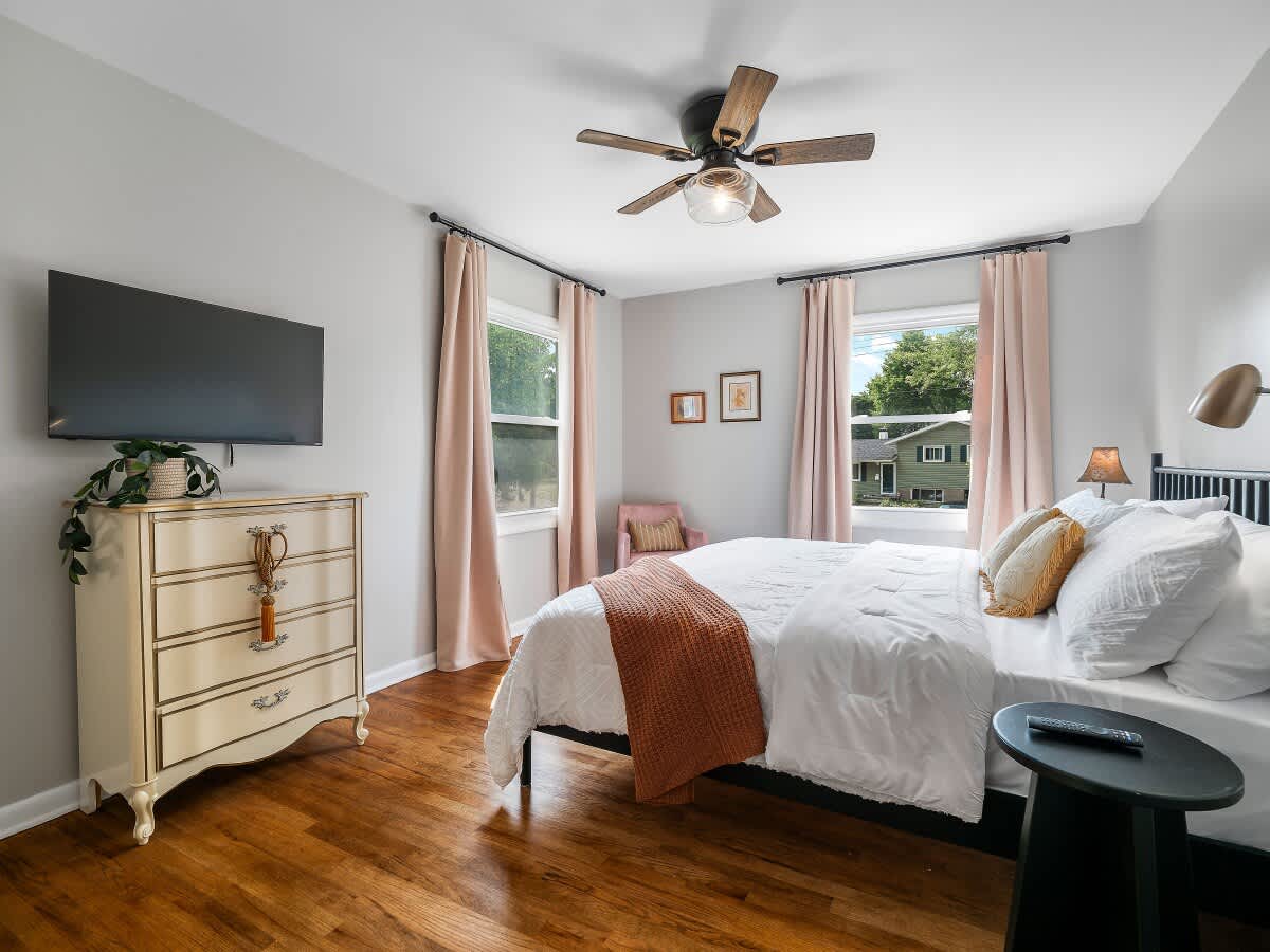 513ffa2f ff09 4e 7wxxX.jpg