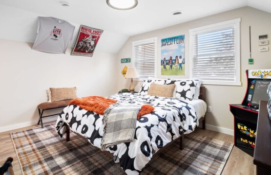 51f32941 c079 4d Zp3JO.jpg