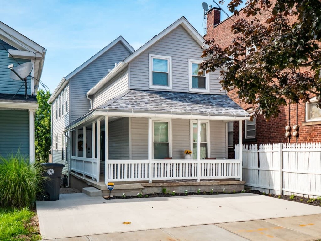 52547a04 c7d4 40 85qvn.jpg