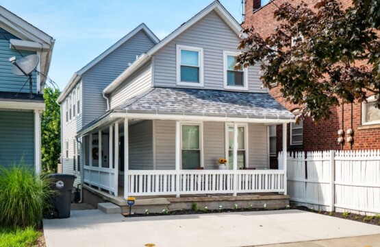 52547a04 c7d4 40 85qvn.jpg