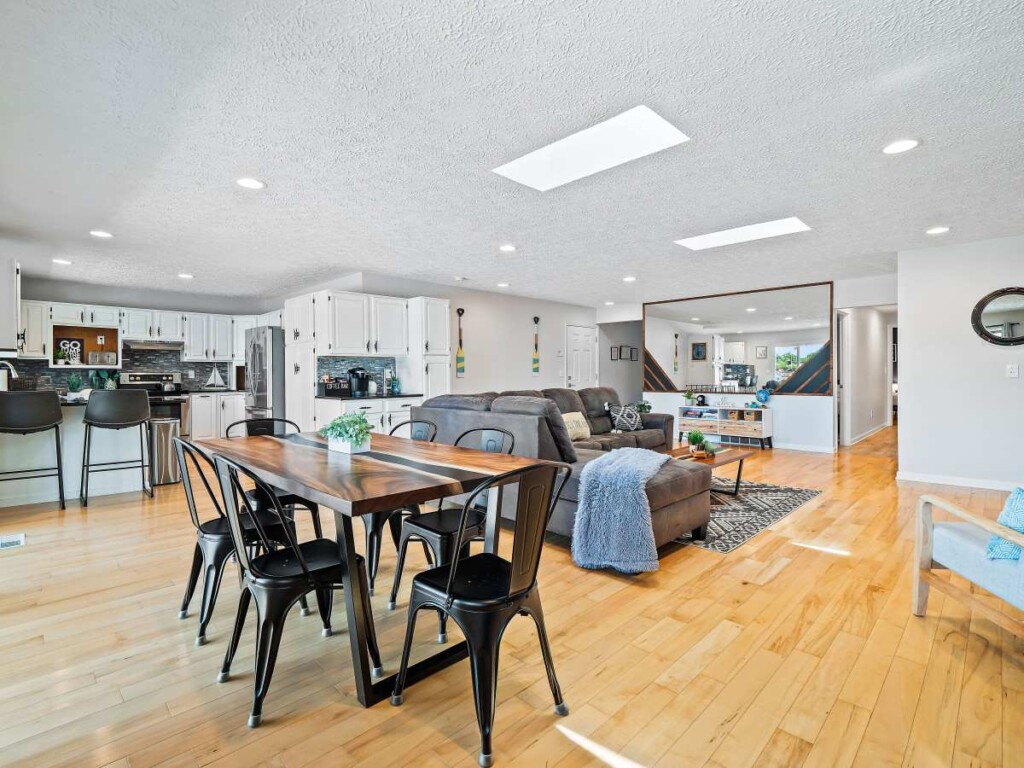 5342f575 f612 4c ccZgK.jpg