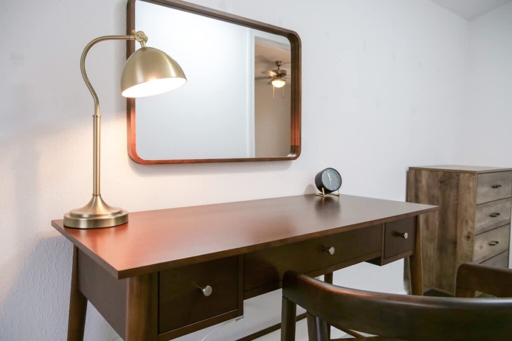 53e848e2 caf6 41 GmzHG.jpg