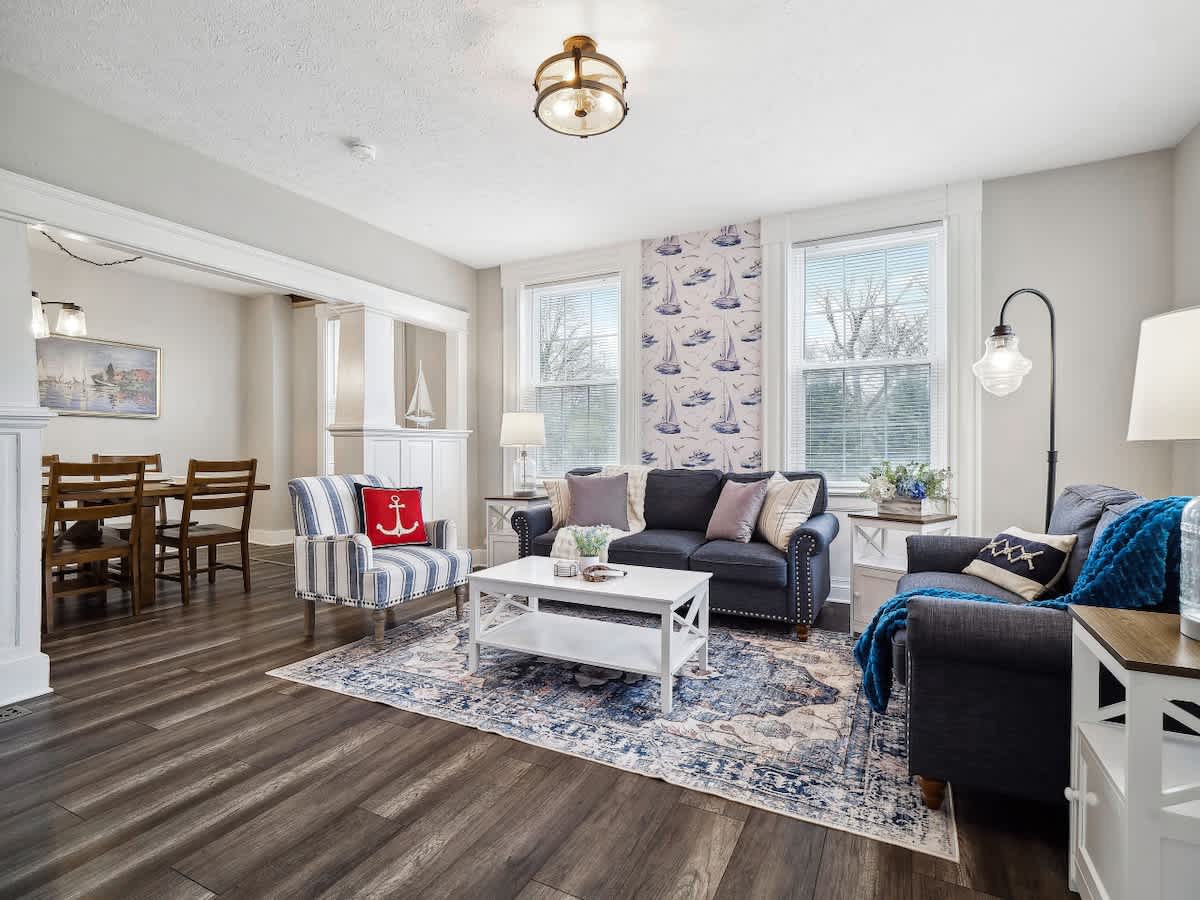 563b272a af1c 4b I4wfh.jpg