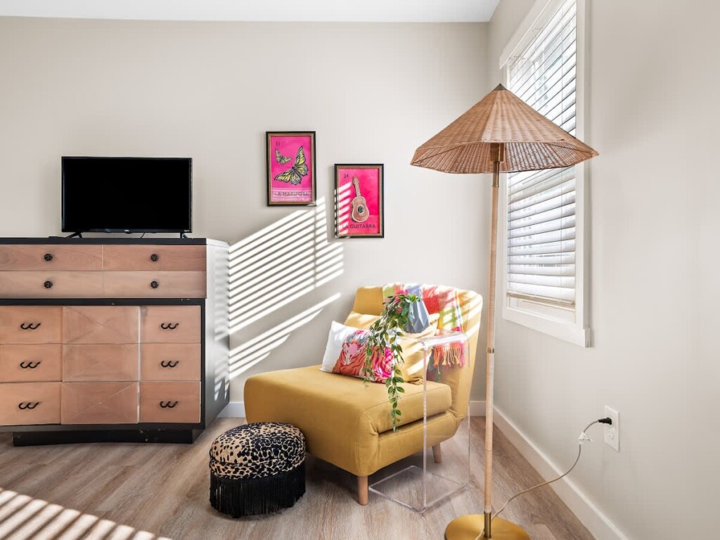 58390aea b0e1 42 KjgSw.jpg