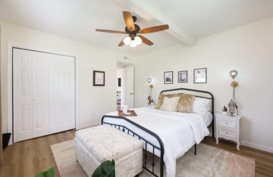 5b1fc0e8 06ec 44 Dtph .jpg