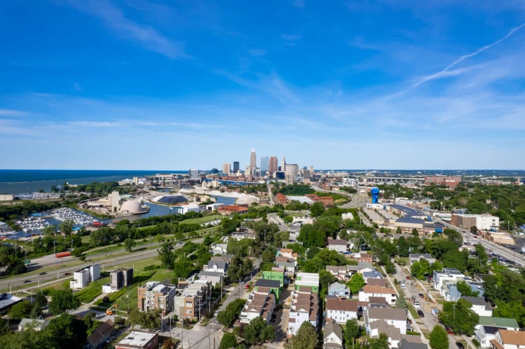 5ec533e1 9152 4a dHUzU.jpg