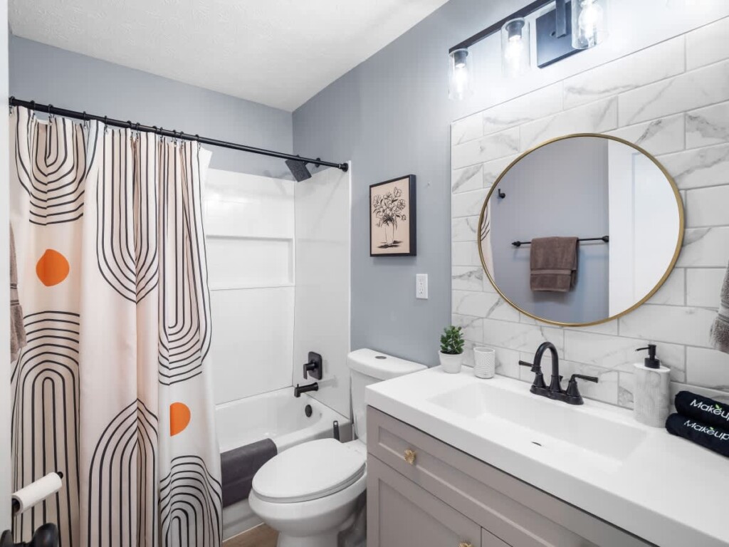 6038d6d6 95ed 4f 35fp .jpg