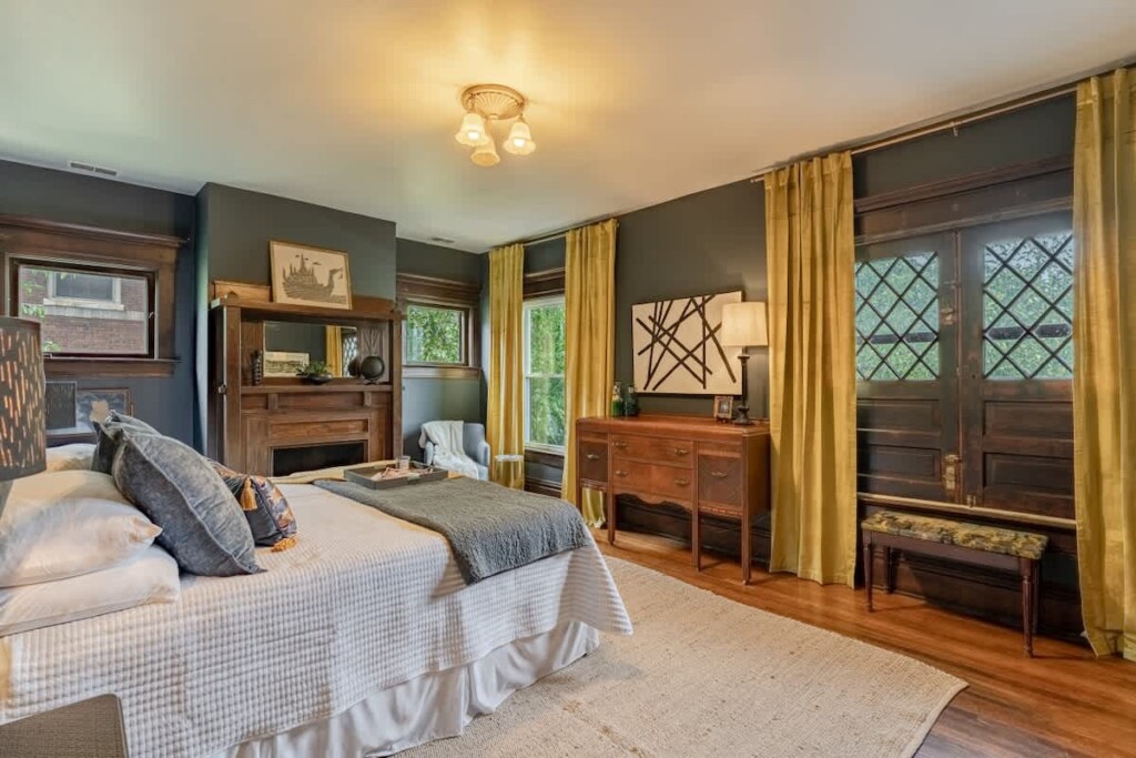 60860176 40bb 4d HTQgI.jpg