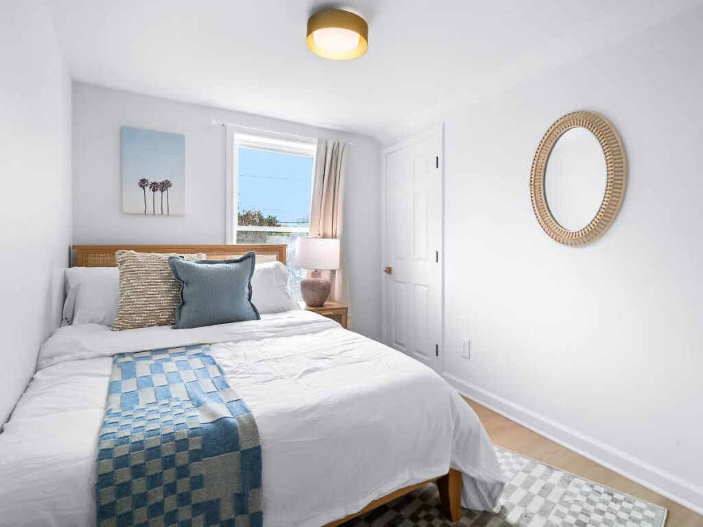 60867669 b7ce 4a 4Vf8P.jpg