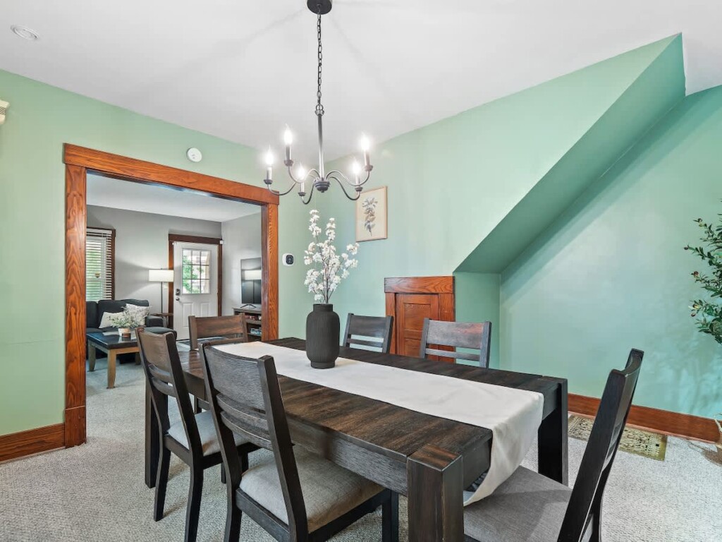 60c4f0bd f267 4e UY4J6.jpg