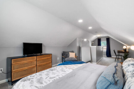 61f6f96c 62e3 4e X3 UB.jpg