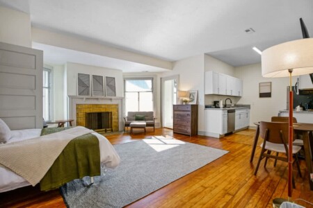 6e1dd2bf 703c 46 Dp cK.jpg