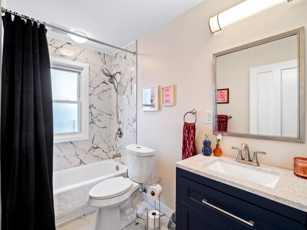 6ecb9656 eb1f 44 LQwQO.jpg