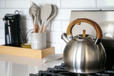 7115bb1a ea65 48 F13AH.jpg