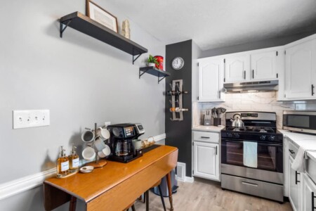 719cf5ee 2549 40 EhXJ.jpg