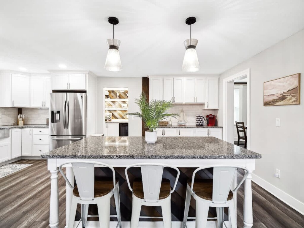 77ce377d 21d3 47 ZjIUc.jpg