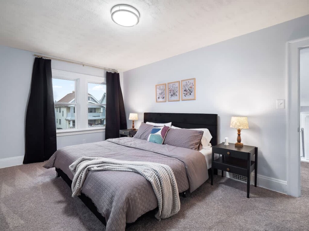 7875e68b 282d 42 1huLX.jpg