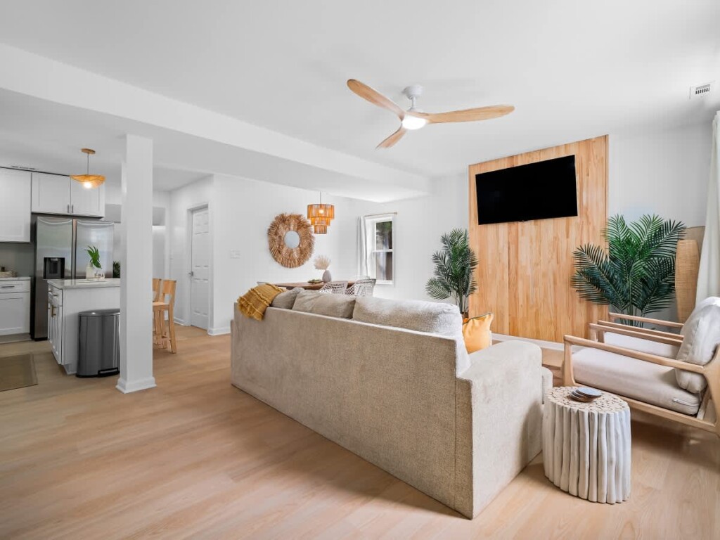 7aba4c51 41cd 47 LaZG4.jpg