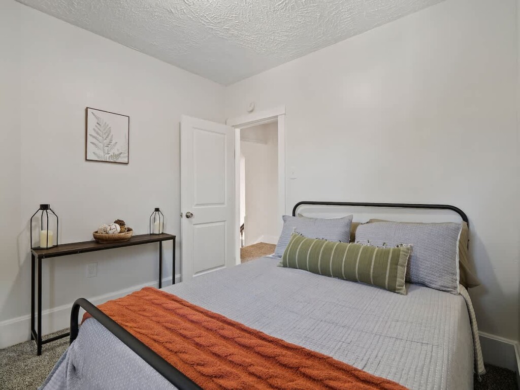 7b12fca4 d54f 4f XeHFU.jpg