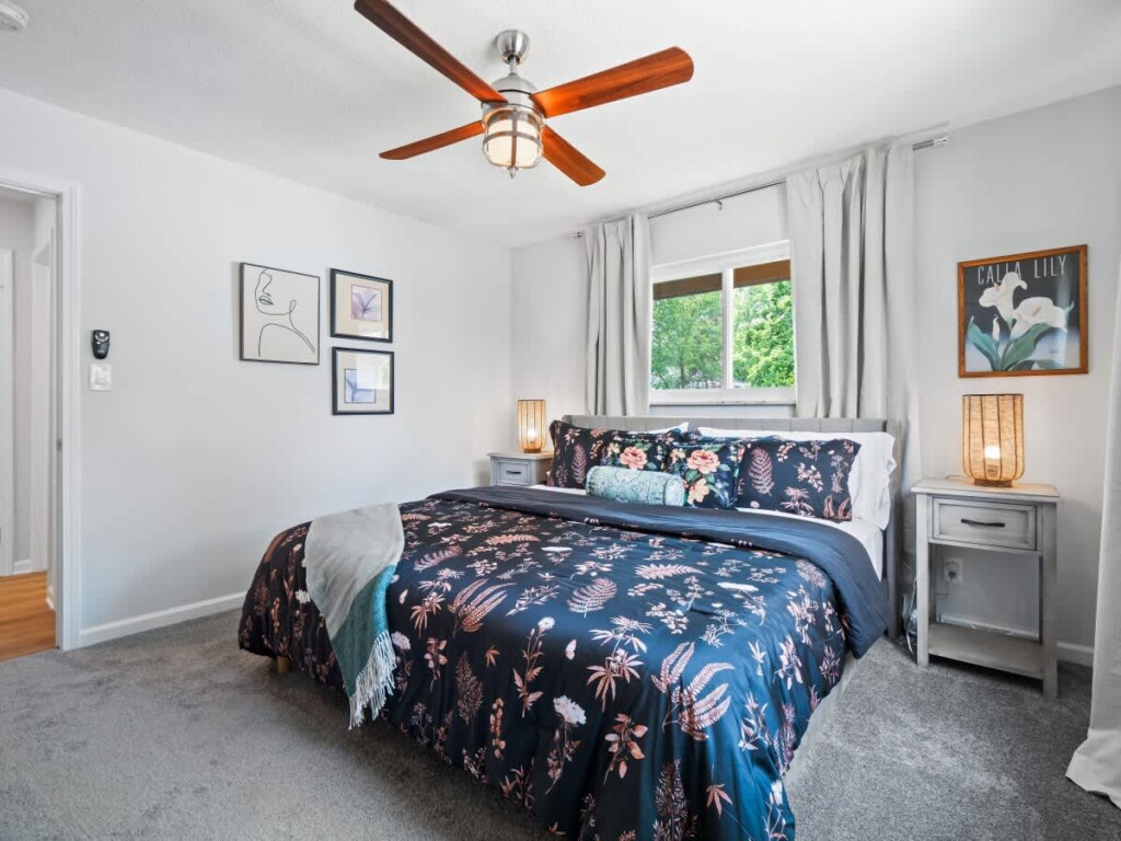 7b43d630 c9a3 48 lVySl.jpg