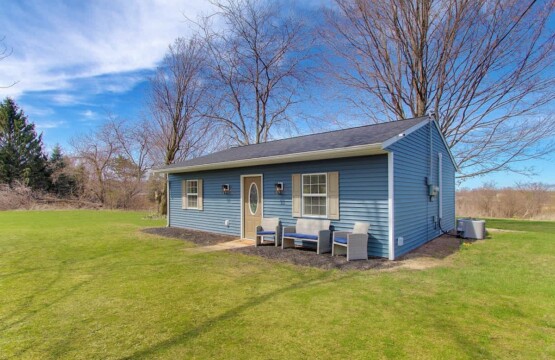 7d28d900 5f1f 45 daAZI.jpg