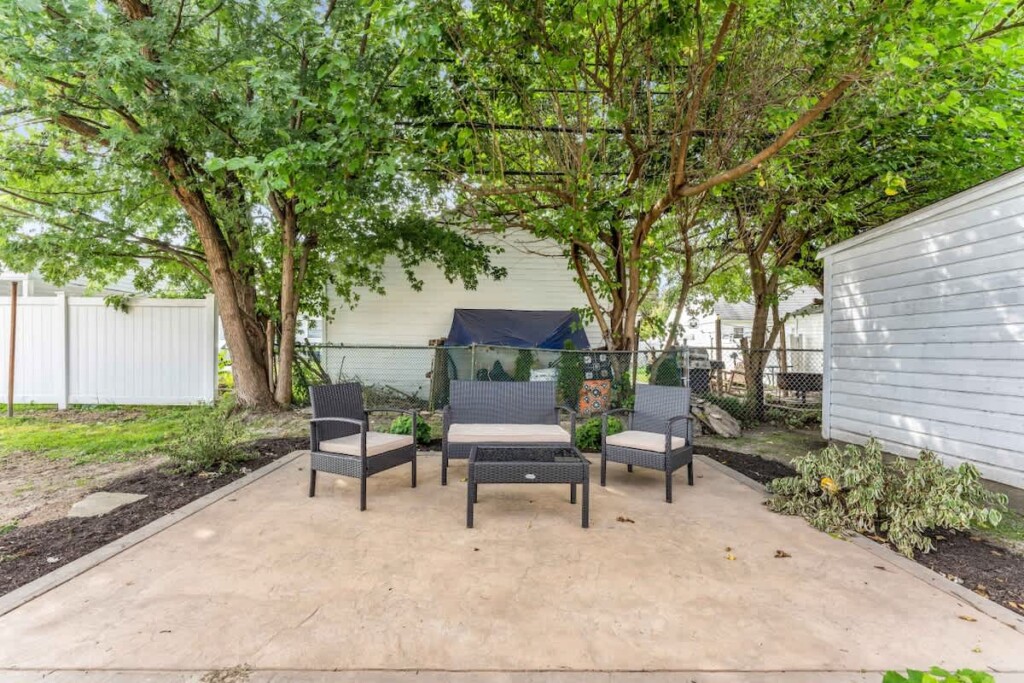 7e2a5d77 5c88 47 EzSVE.jpg