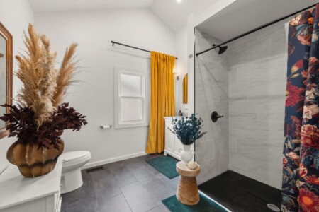 808c081e 8e93 42 wQzJv.jpg