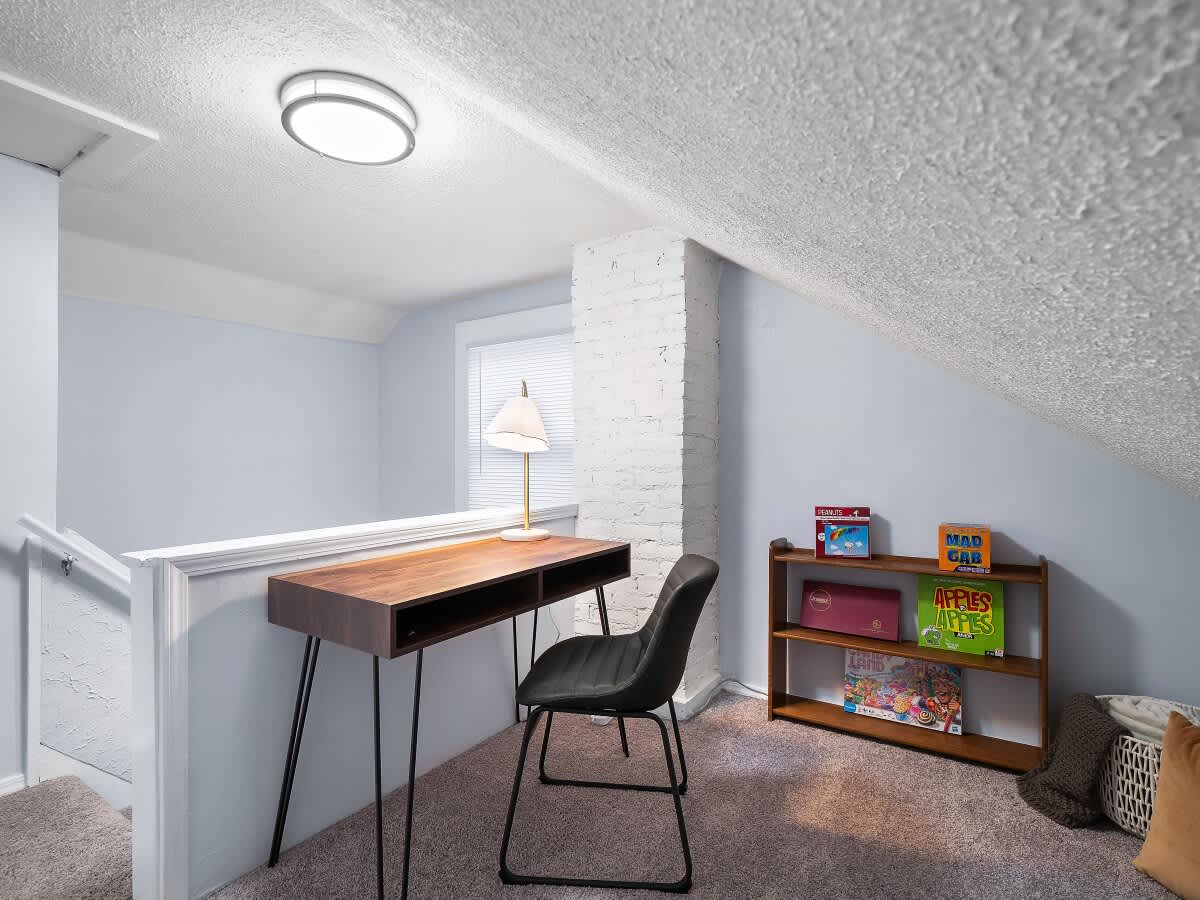 815b4aaa 91ea 49 ZLV4A.jpg