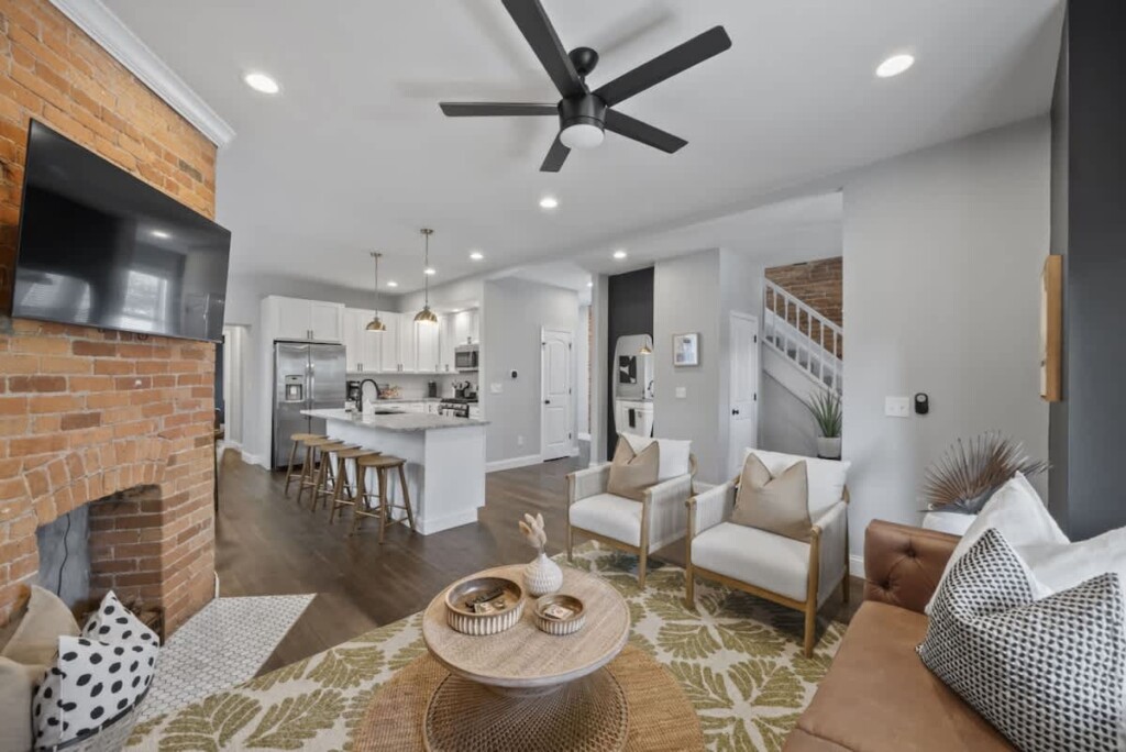 82cedb5a 7957 45 iBKQ5.jpg