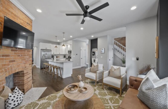 82cedb5a 7957 45 iBKQ5.jpg