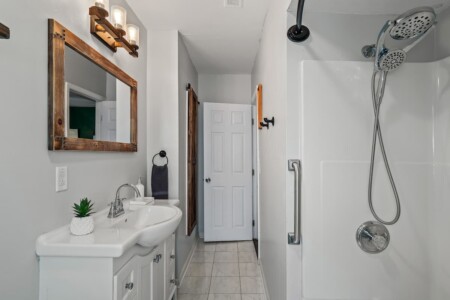 875425b8 6873 48 h iwD.jpg