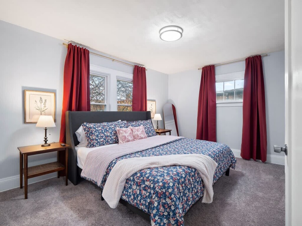 892073cc c592 4c LDVB0.jpg