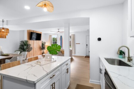 8a5f8990 1b16 4c UrAJH.jpg