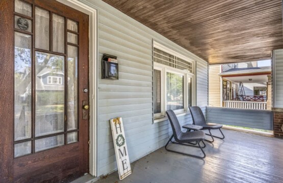 8b151dd3 f0c1 47 eBYPh.jpg