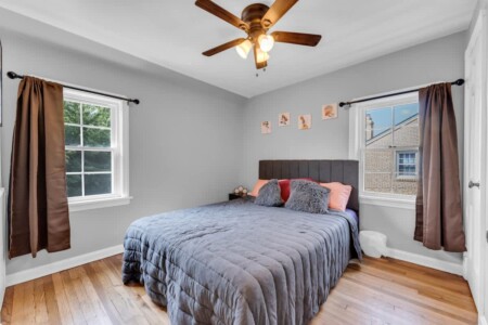 8b236a41 9542 49 zxzTh.jpg