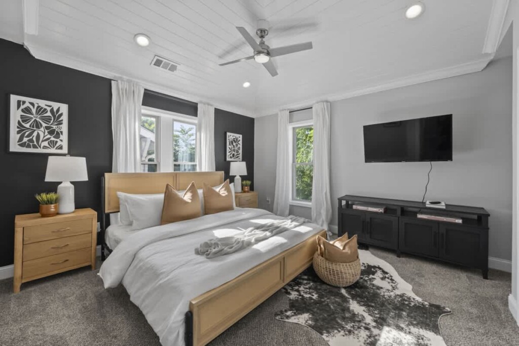 8bafe4ec a6b9 4a u H55.jpg