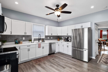 93e77c89 06a7 46 Jwixb.jpg