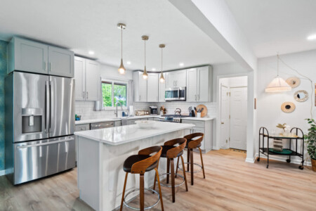 94720857 8779 40 7BvMv.jpg