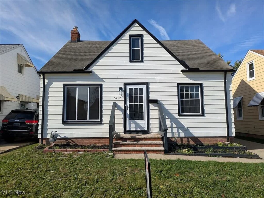 94b47e93 7872 4b amh3d.jpg