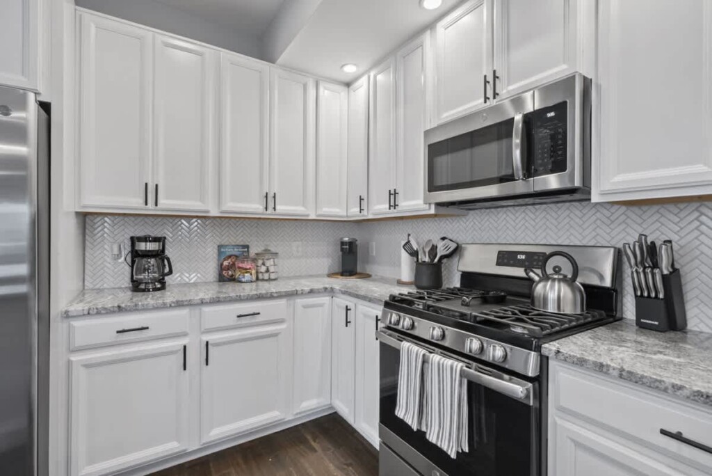 960bd0a2 d3bb 4a ew6FT.jpg