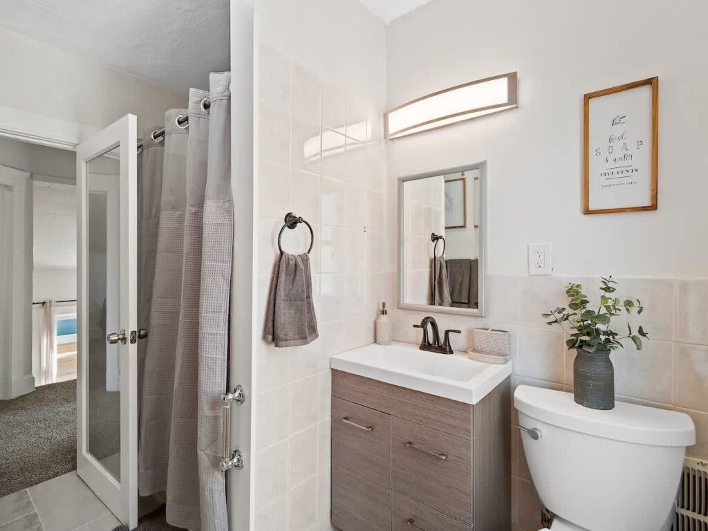 9668e6bd 257d 4d nuHEd.jpg