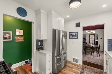 9819c59f 6ddf 4e ylpGo.jpg