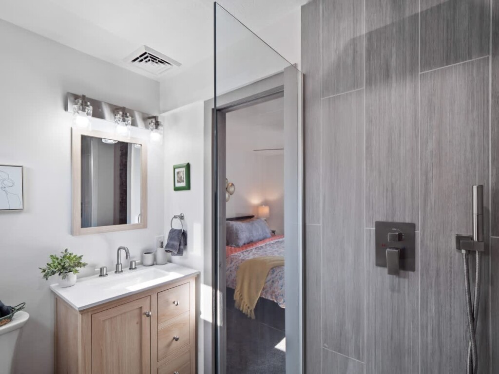 9b39076e a76c 4d Rbcr .jpg