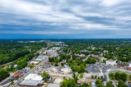 9da8f612 6c9f 42 8V El.jpg