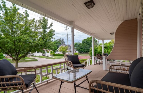 9f07b926 6b81 4a lVYT5.jpg