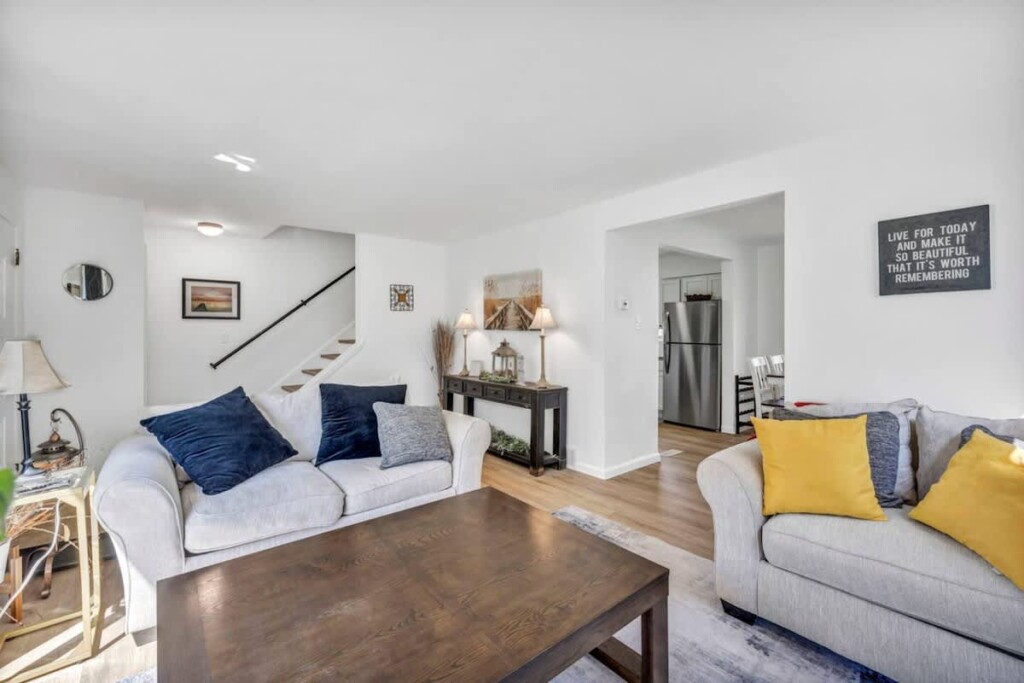 a067a414 3323 4f 3 HI6.jpg